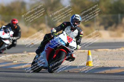 media/Jan-14-2024-SoCal Trackdays (Sun) [[2e55ec21a6]]/Turn 2 (1025am)/